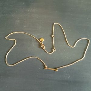 Stella and Dot arrow necklace